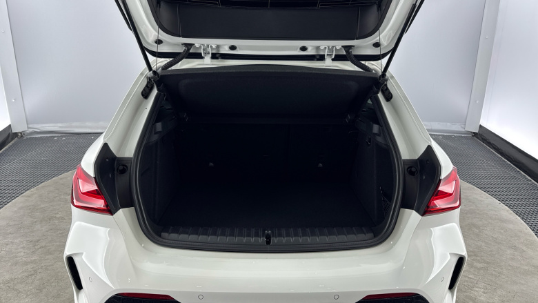 BMW 1 Series 118i M Sport 5dr Step Auto Petrol Hatchback